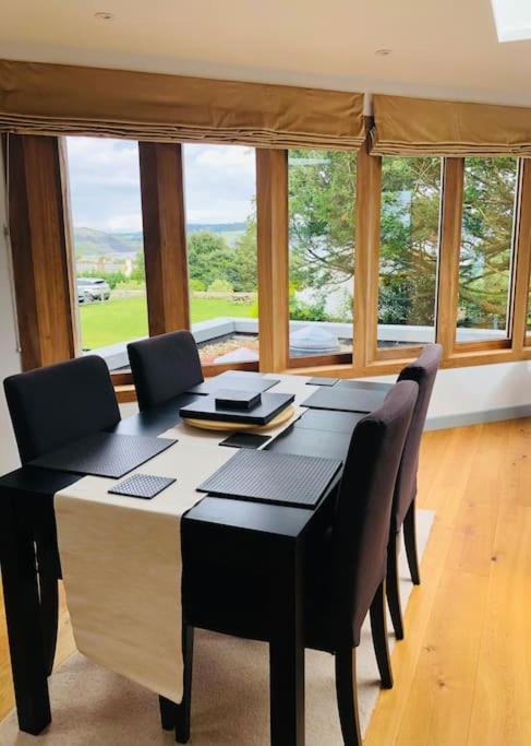 Sea Cliff View Designer Holiday home *
